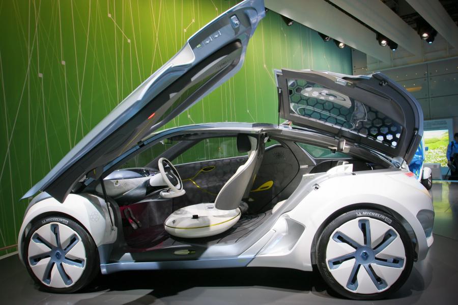  Renault ZOE Z.E. Concept 2009 года  (фото 20 из 95)